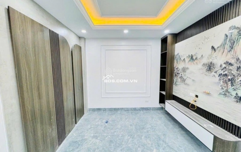 Bán nhà ngõ Bảo Tháp, Nghĩa Đô, Cầu Giấy. 45m2, 4 tầng, 2PN, 2WC. Sổ đỏ chính chủ, giá 11.8 tỷ. LH 0975852161